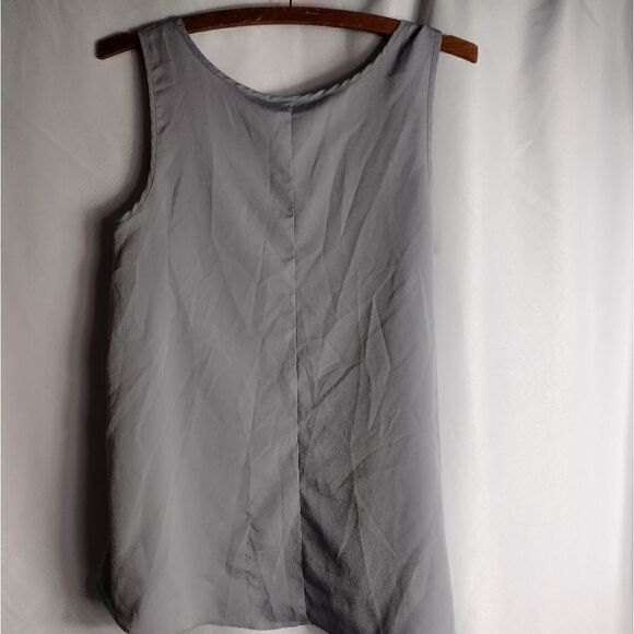 Elle tank top  - Picture 2 of 7